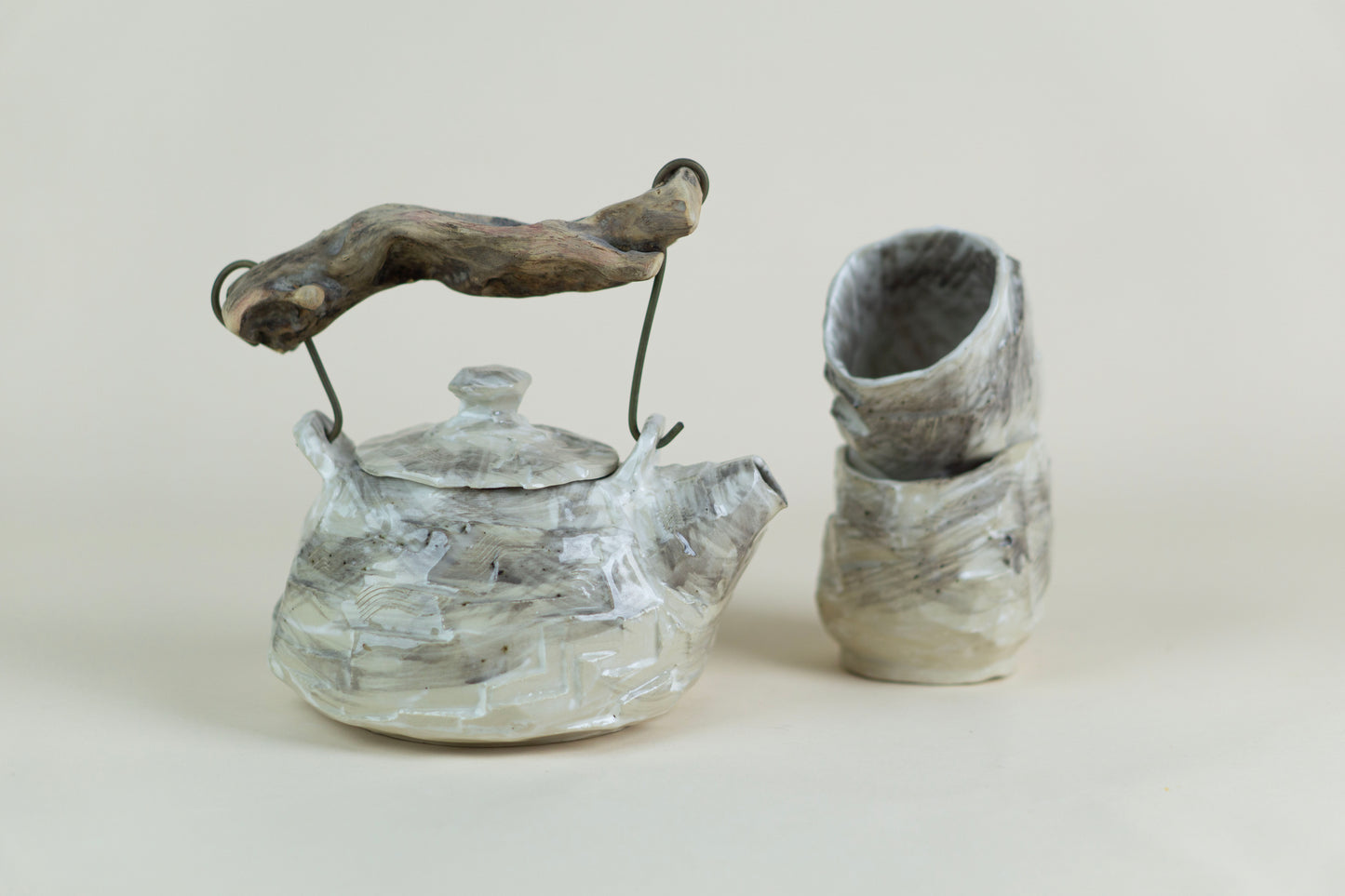“Feral Kettle” curved ceramic tea set, Mariia Luchuk