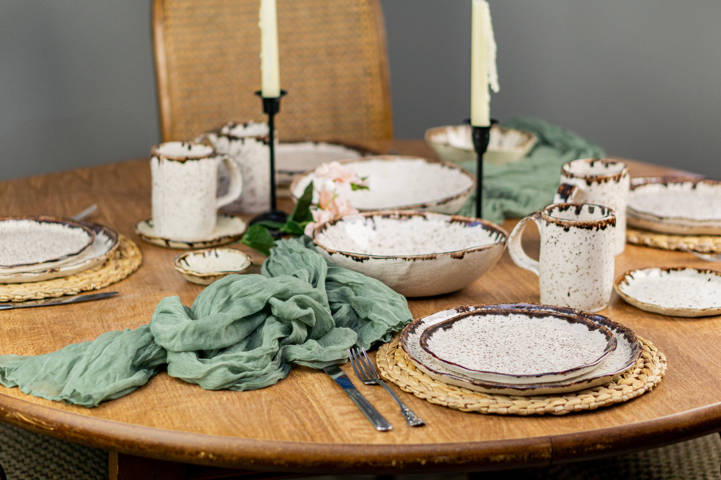 Modern Rustic Collection Dinnerware Set
