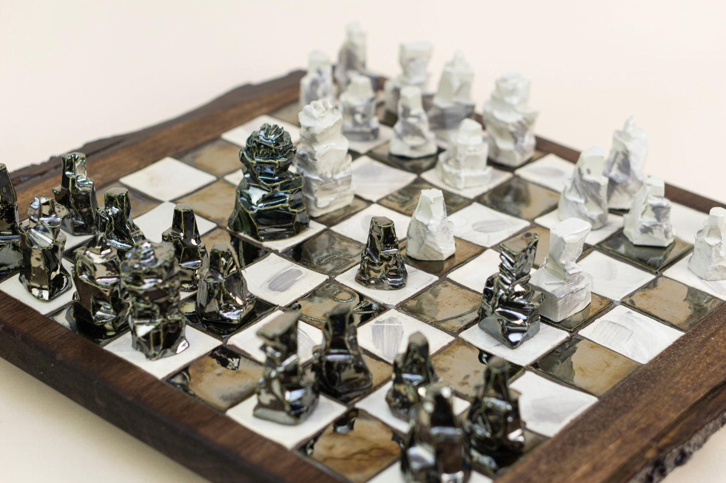 "Battle of the Crux" (Chess Set), 2025 Mariia Luchuk
