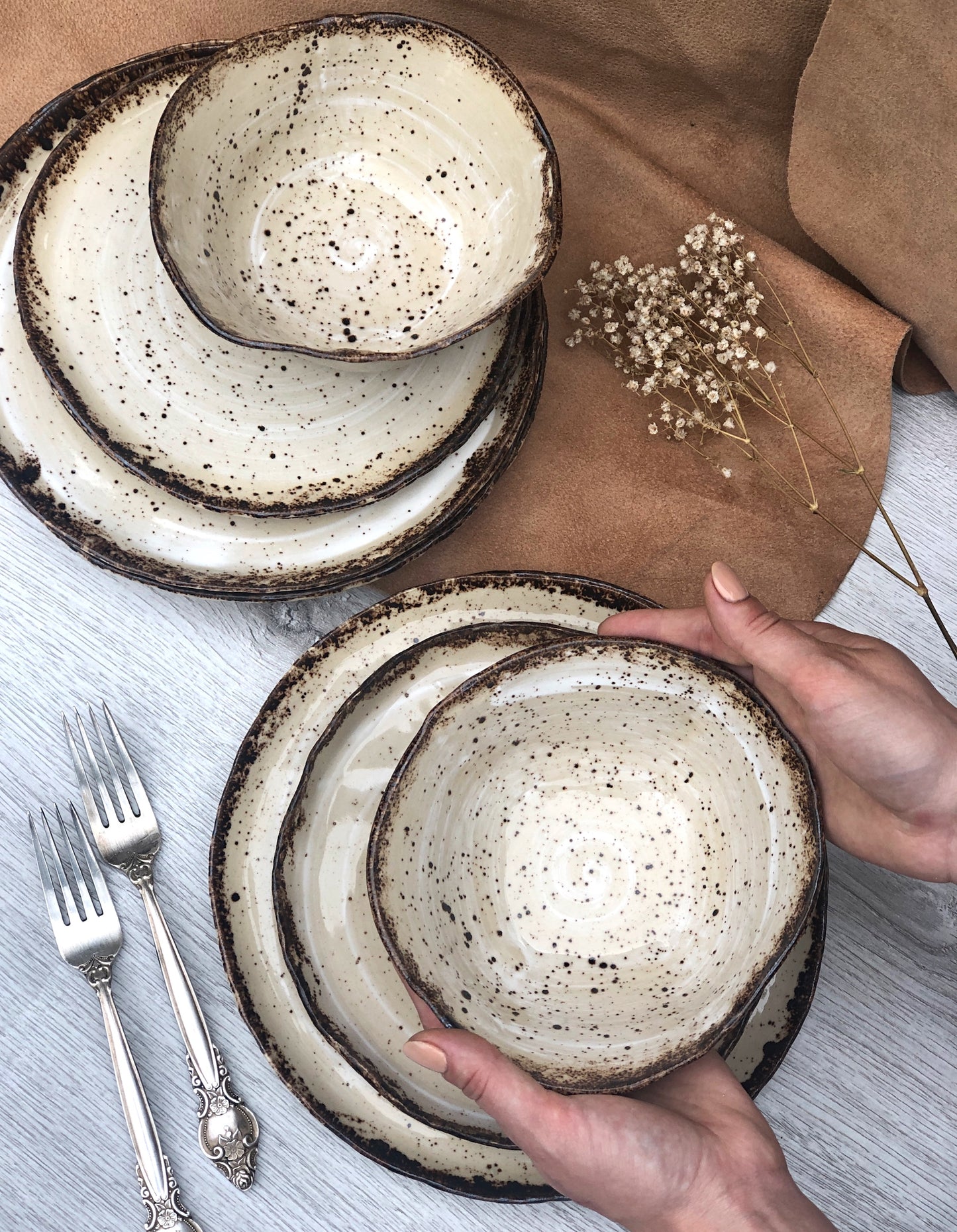 Modern Rustic Collection Dinnerware Set