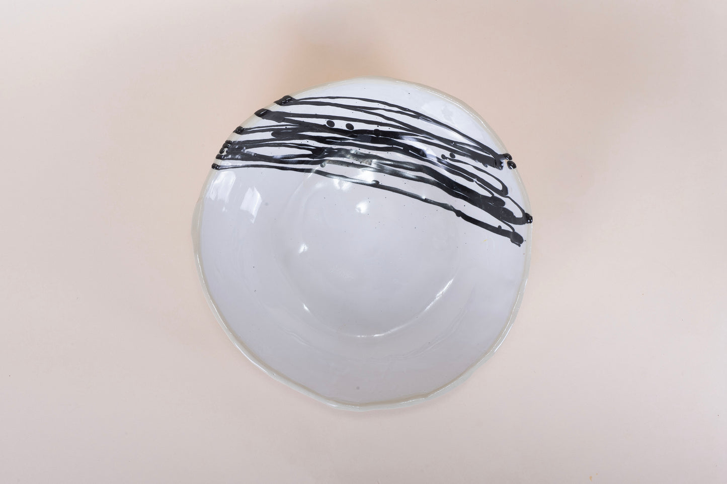 Black Splash Collection Serving/Soup Bowl 35 fl oz (~4 cups)/1 L