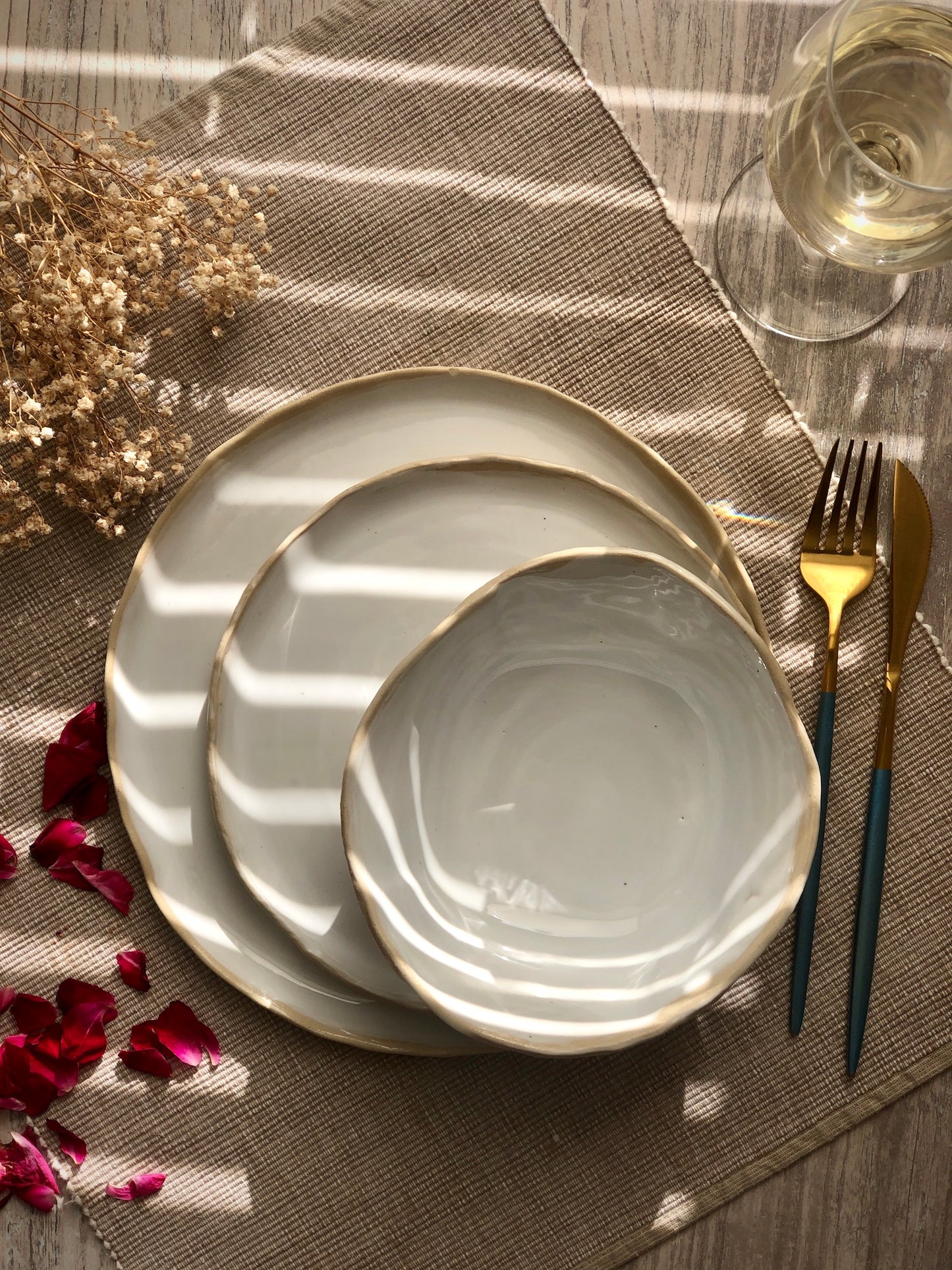 Arctic Grace Ceramic Tableware Set