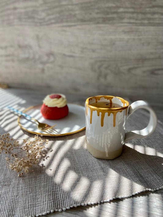 Gilded Grace Collection Sculpted Mugs 12 fl oz/350 ml