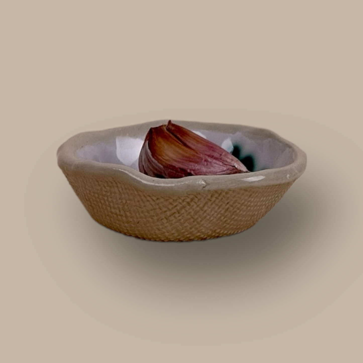 Lush Copper Flecks Collection Gelee Bowl 4"/10cm, h - 1"/3cm