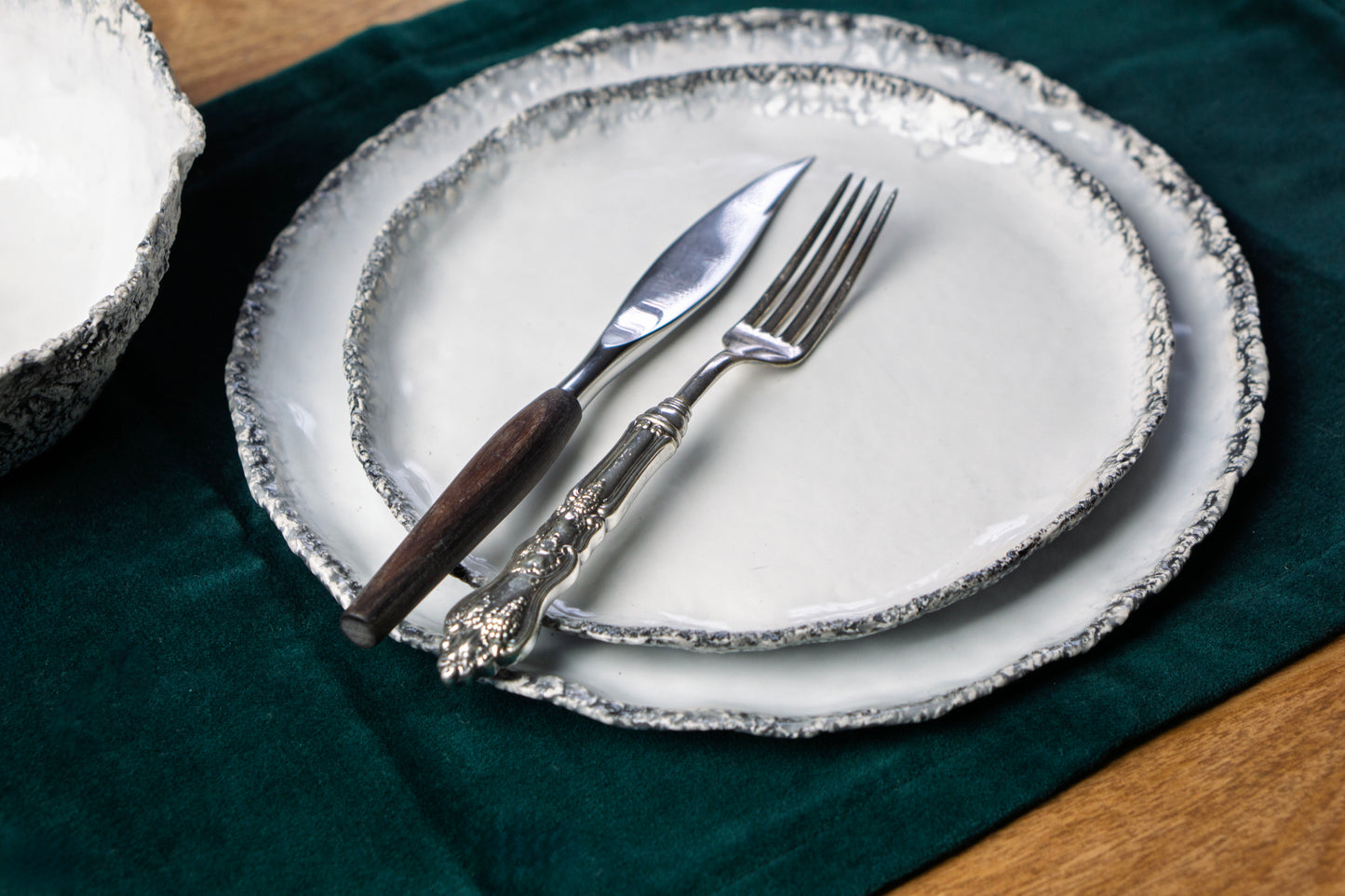 Coral Texture Ceramic Dinnerware Set, Handmade Porcelain Plates & Bowls, Minimalist White Tableware, Modern Coastal Design