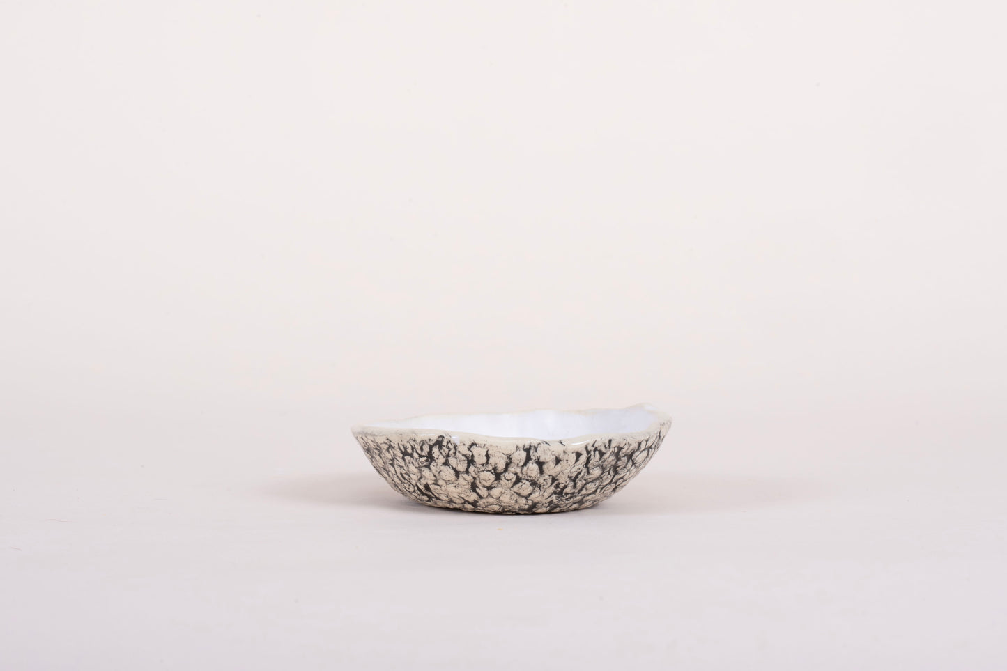 White Coral Collection Gelee Bowl 4"/10cm, h - 1"/3cm
