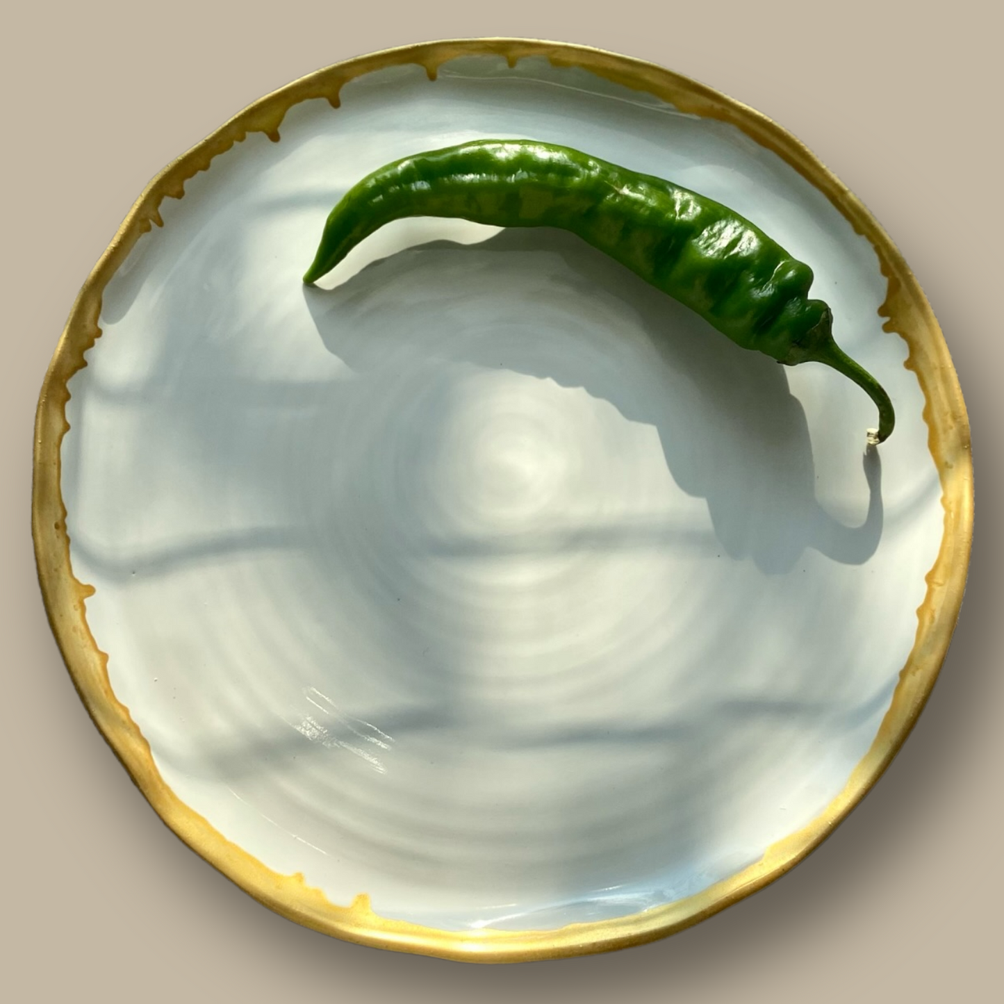 Gilded Grace Dinner Plate