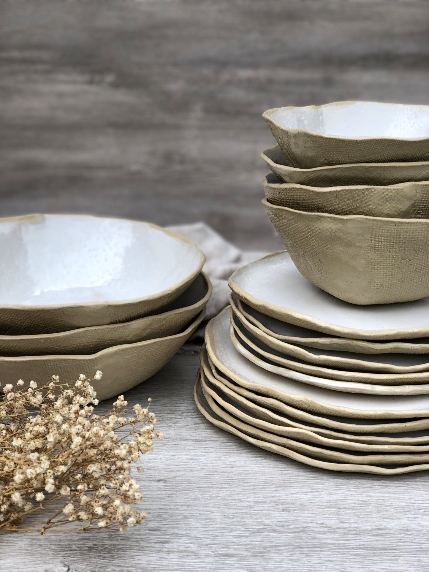 Arctic Grace Ceramic Tableware Set